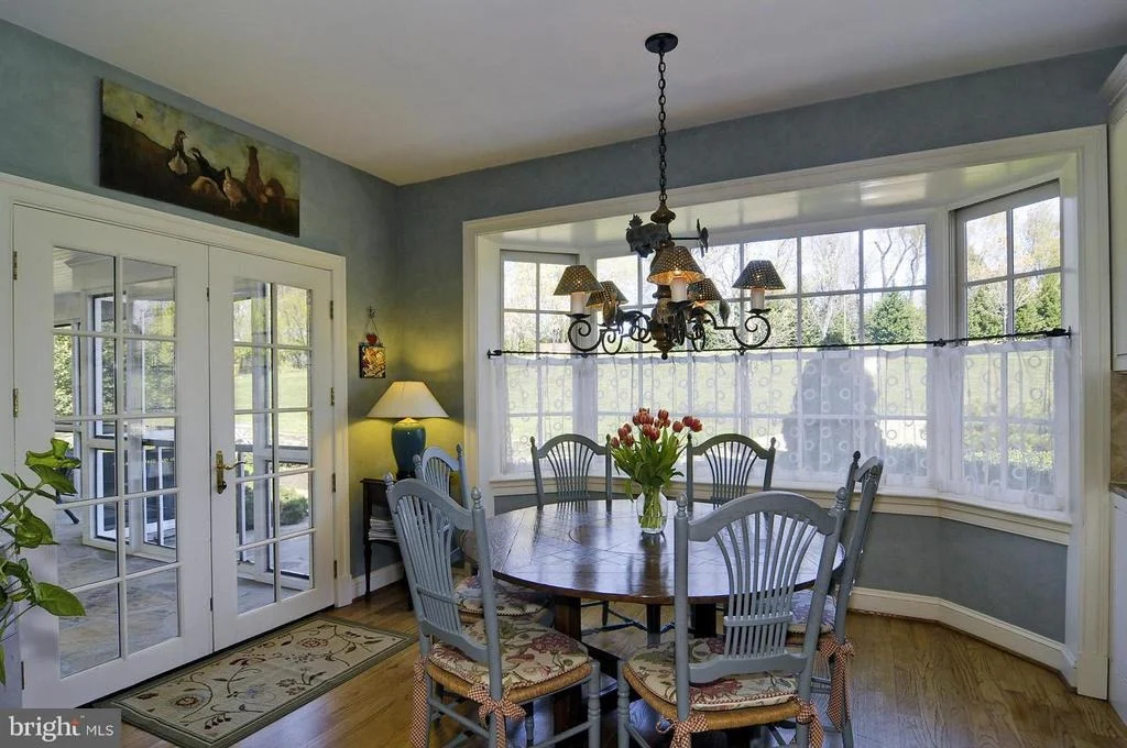 Photo of 330 SPRINGBROOK DRIVE