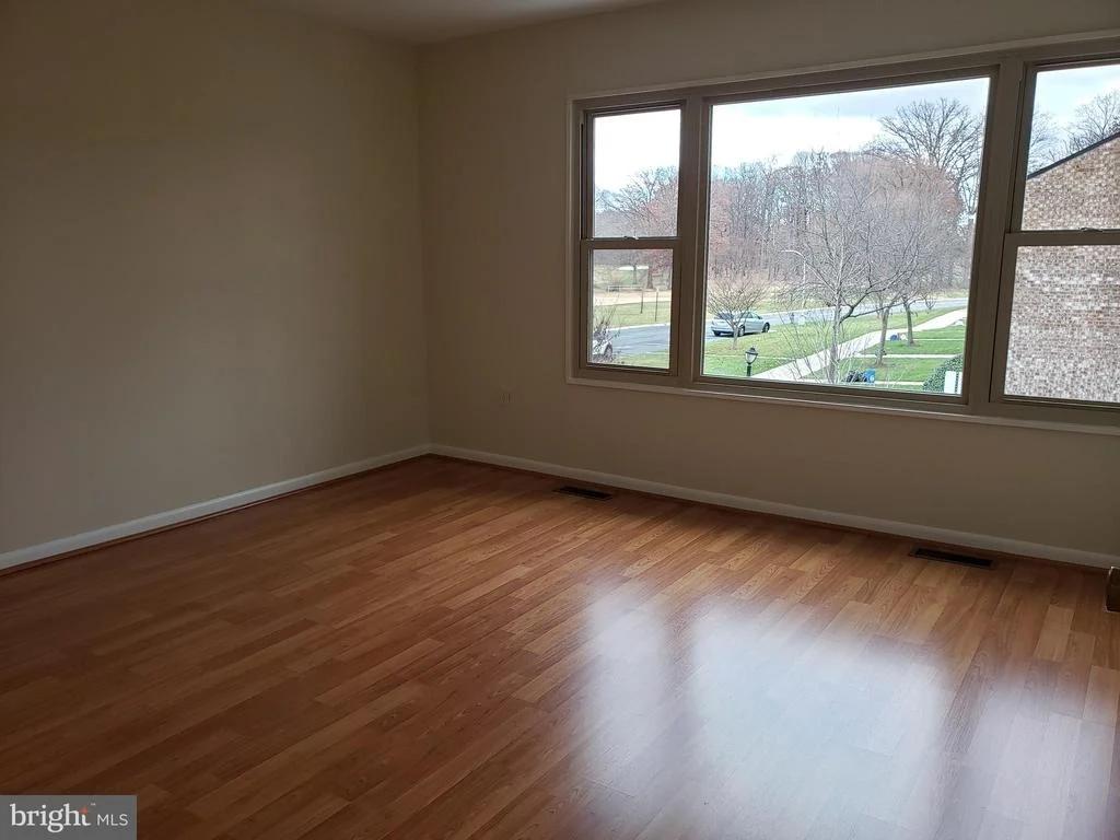 Photo of Unit 72D at 3600 GLENEAGLES DRIVE
