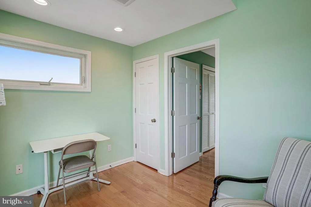 Photo of 20 CARROLL AVENUE