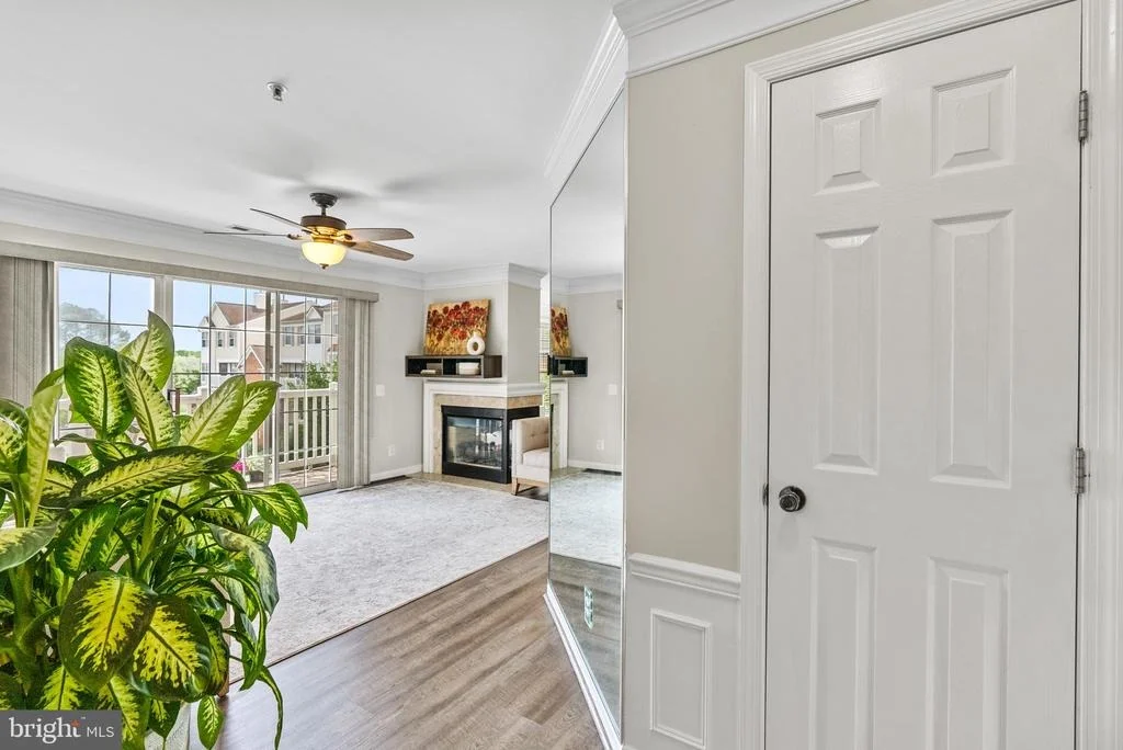 Photo of Unit 300 at 21833 BALDWIN SQUARE