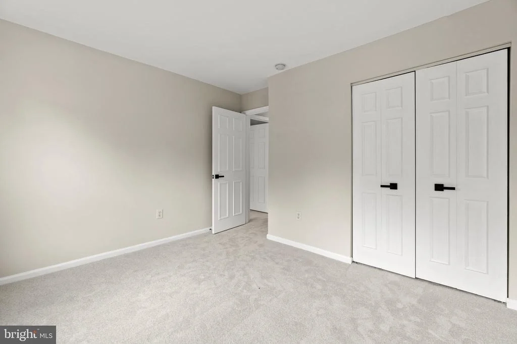 Photo of 14724 BOTANY WAY
