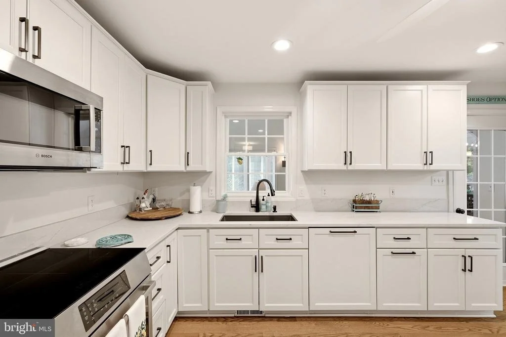 Photo of 323 STRATFORD CIRCLE