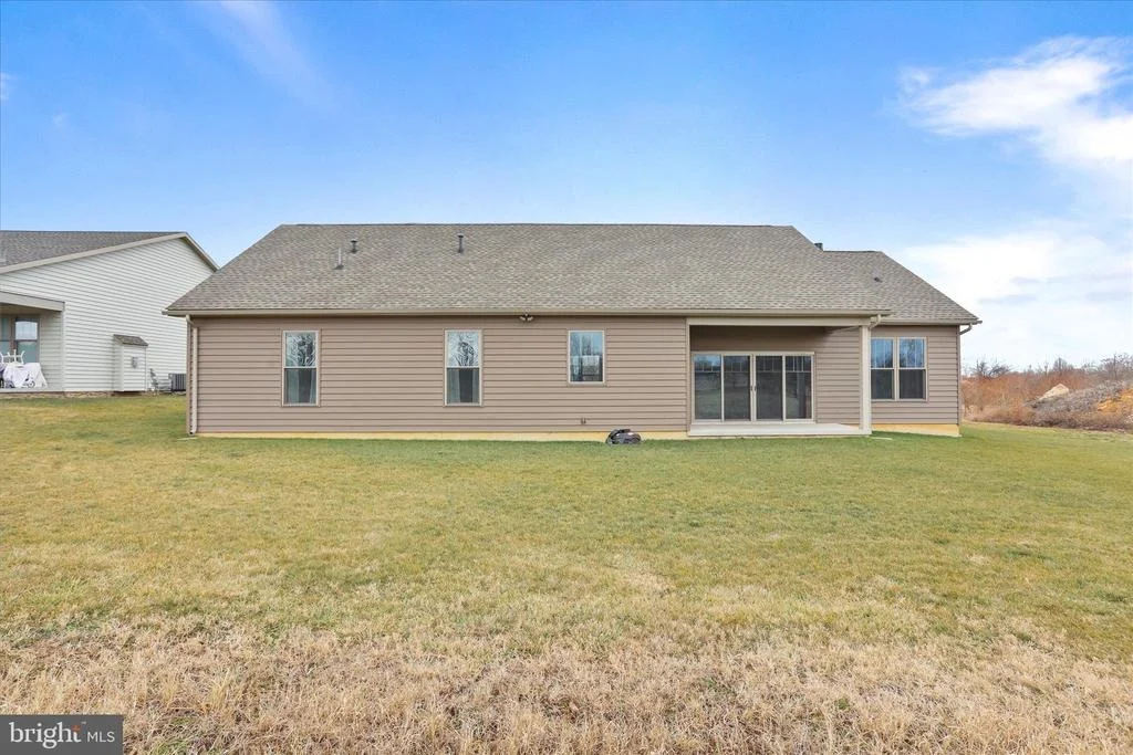 Photo of 41 SMITH CIRCLE