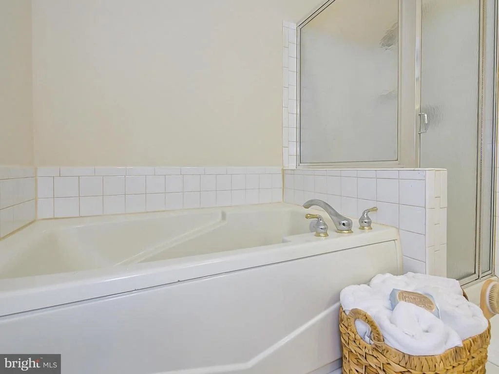 Photo of Unit 313 at 2500 WATERSIDE DRIVE