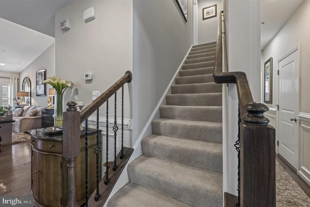 Photo of 1123 LONG FARM CIRCLE