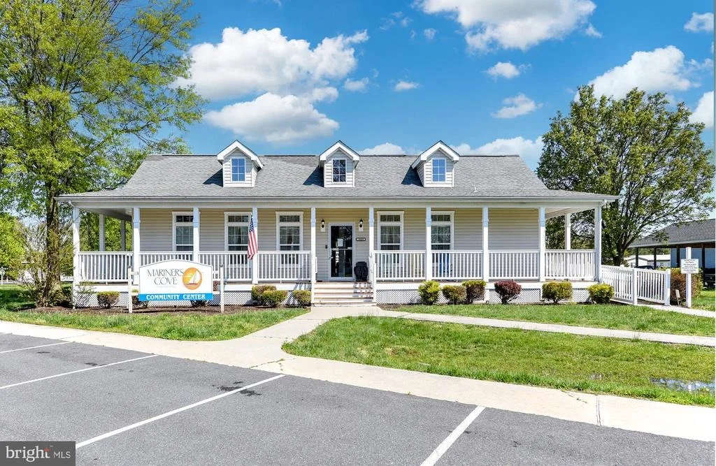 Photo of 35546 PINE DRIVE