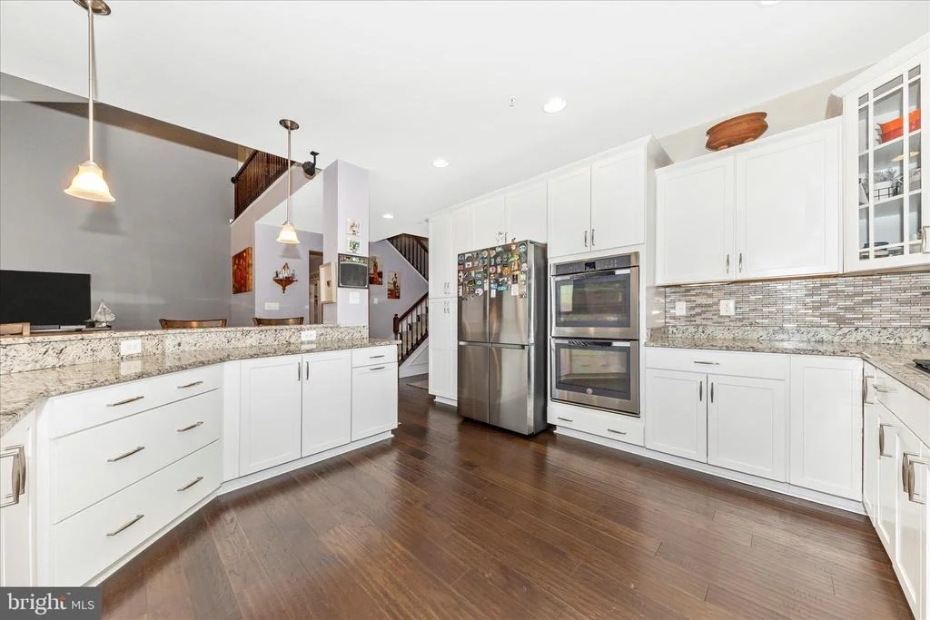 Photo of 825 HOLDEN ROAD