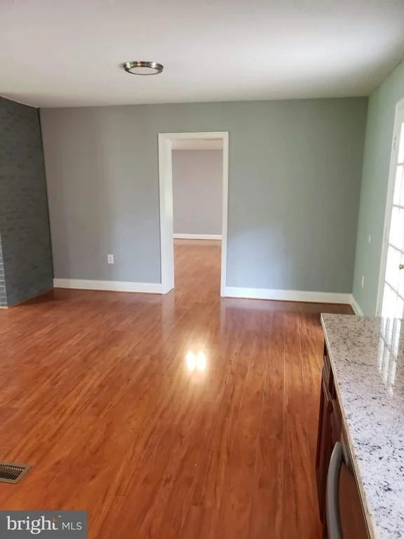 Photo of 6801 TEMPLE HILL ROAD