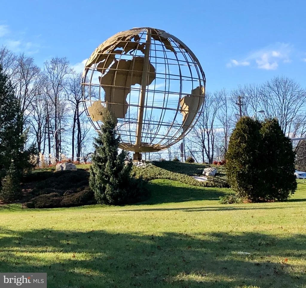 Photo of Unit 142A at 3510 FOREST EDGE DRIVE
