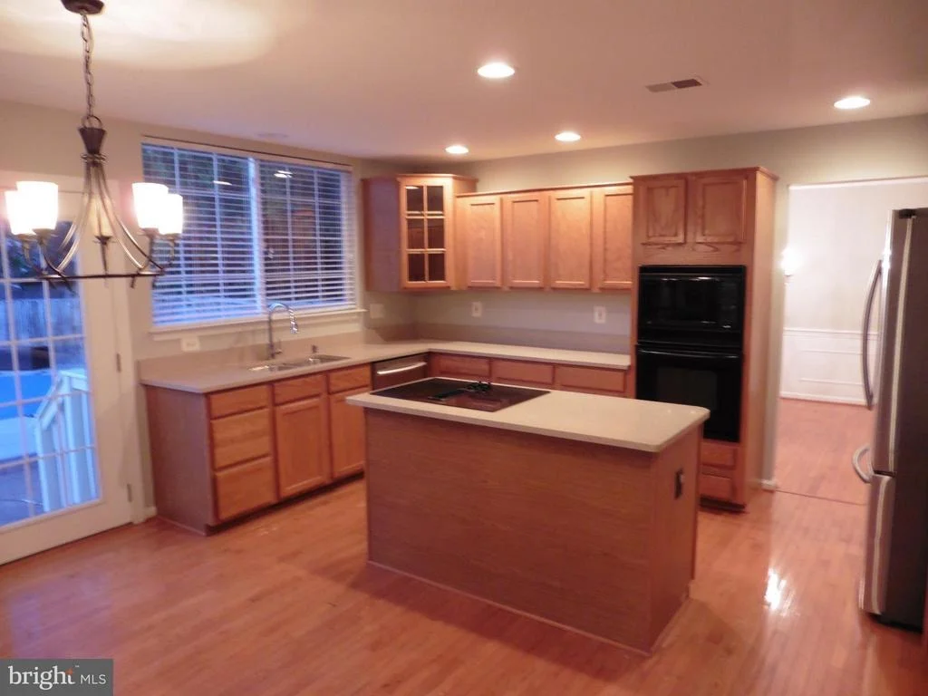 Photo of 9237 STEPHANIE STREET