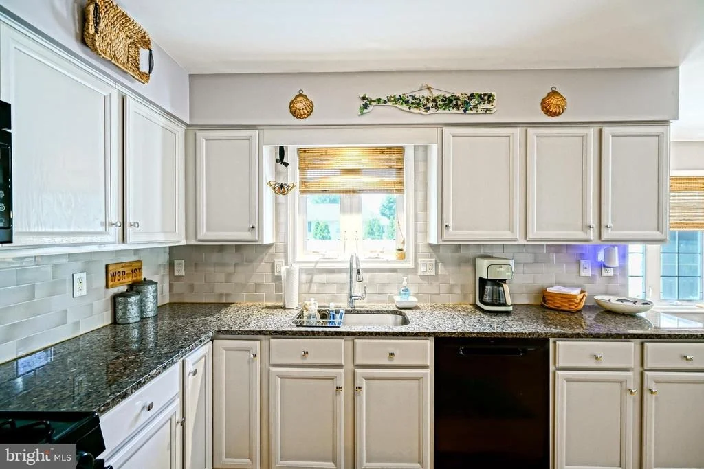 Photo of 30860 EDGEWATER DRIVE
