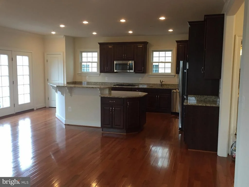 Photo of 3499 URBANA PIKE