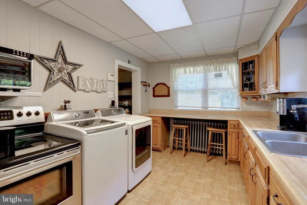 Photo of 4933 LANDING ROAD