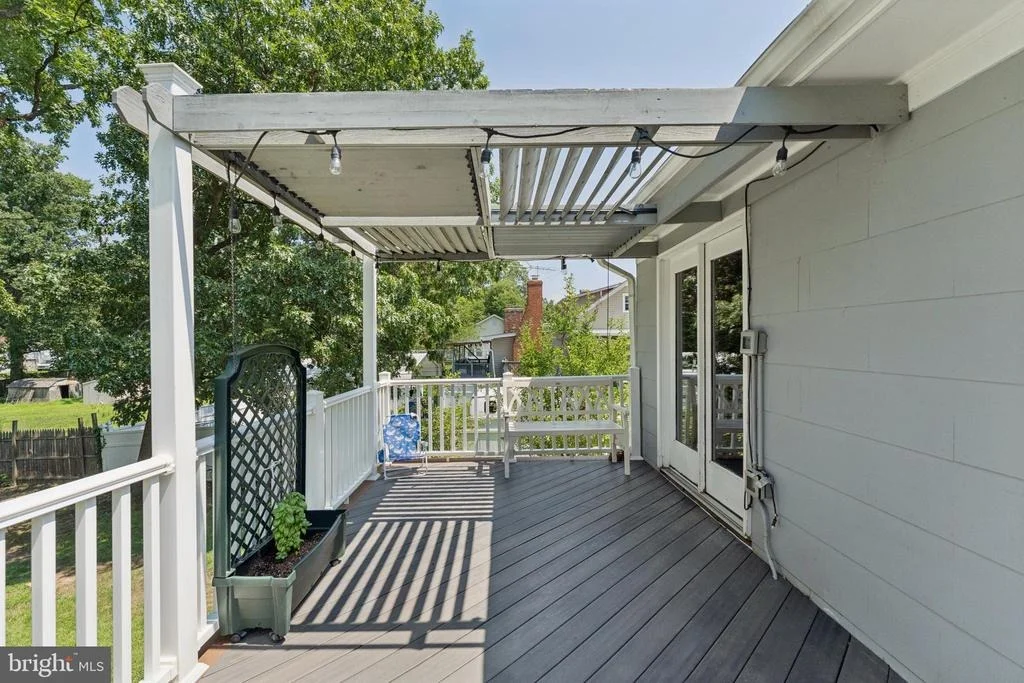 Photo of 8816 SAUNDERS LANE