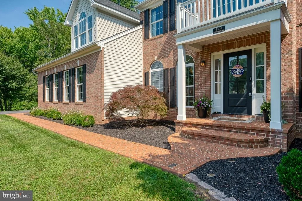 Photo of 2320 QUEENSBURY DRIVE