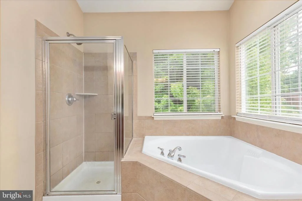 Photo of 660 BEEHIVE WAY