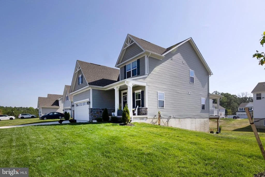 Photo of 17 SEQUOIA COURT