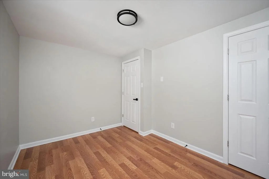 Photo of 12275 FOX DEN LN