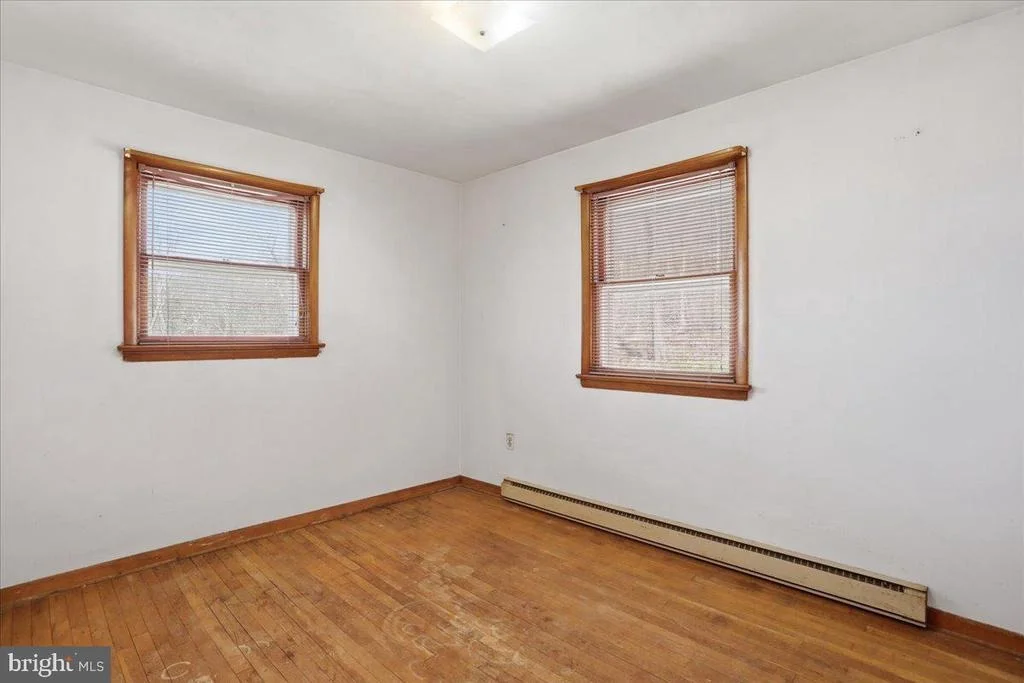 Photo of 1629 DAHLGREN ROAD