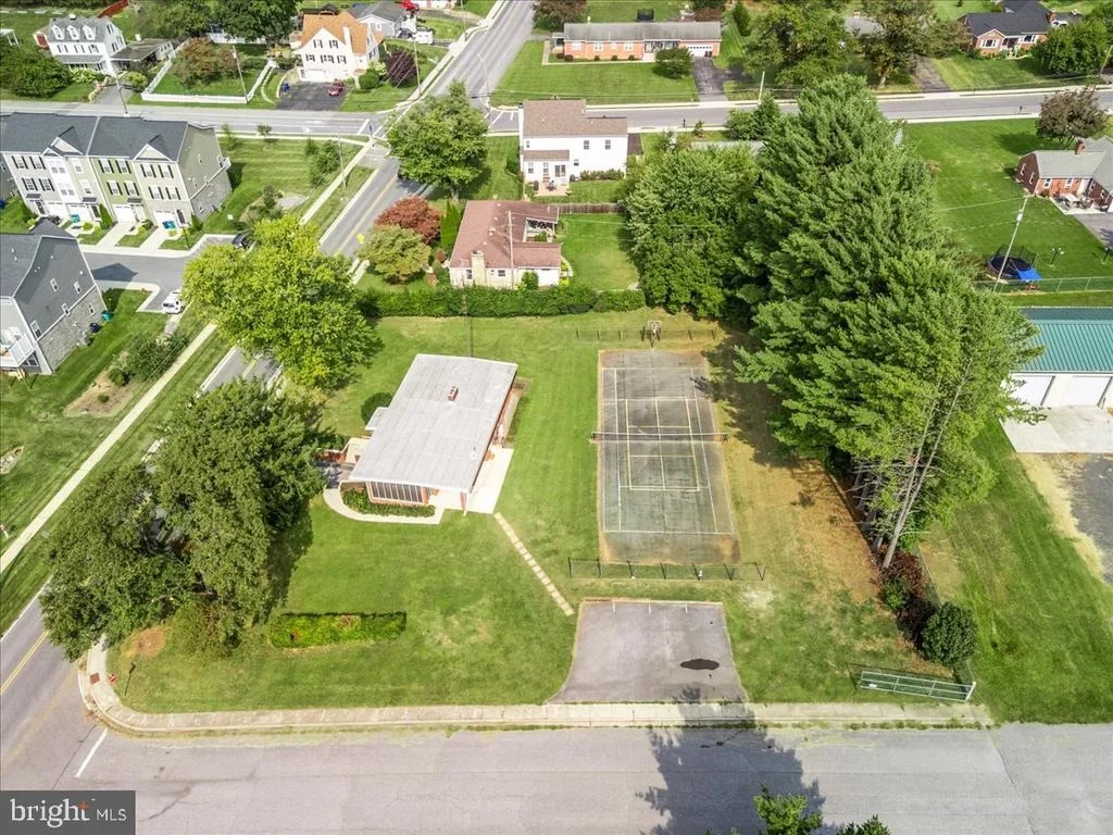 Photo of 205 FRANKLIN STREET