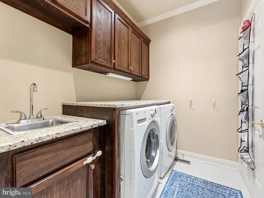 Photo of 616 BAINBRIDGE DRIVE