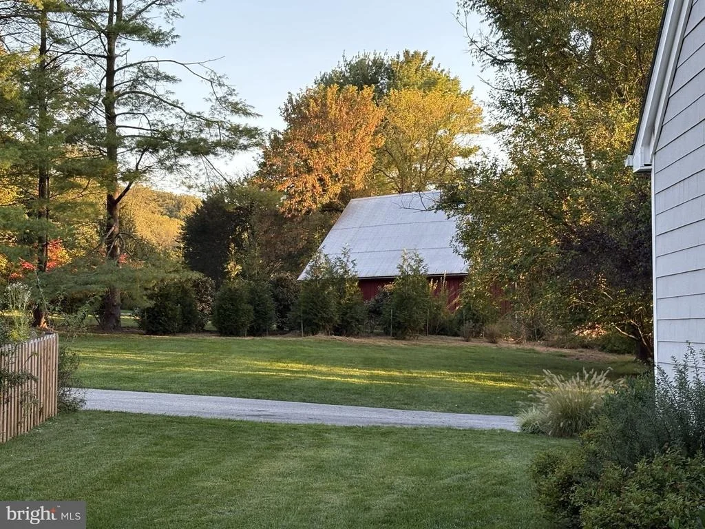 Photo of 219 ASHLAND ROAD