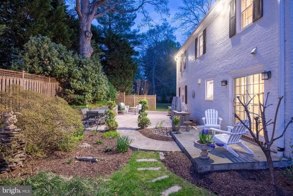 Photo of 6309 KENHOWE DRIVE