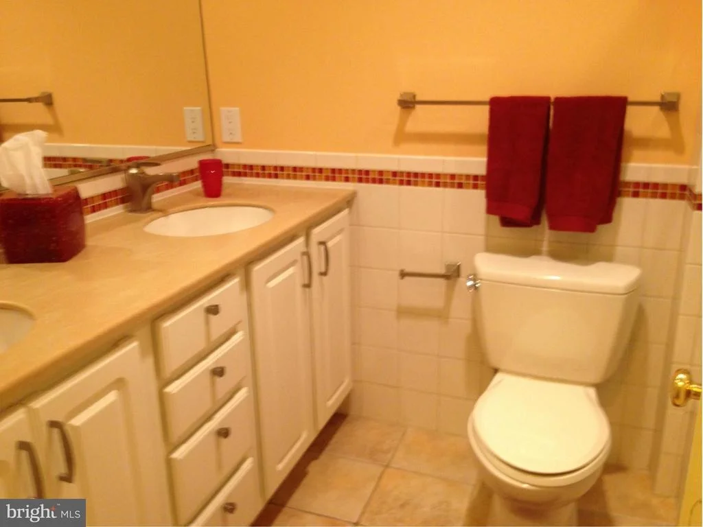 Photo of 901 ANNMORE DRIVE