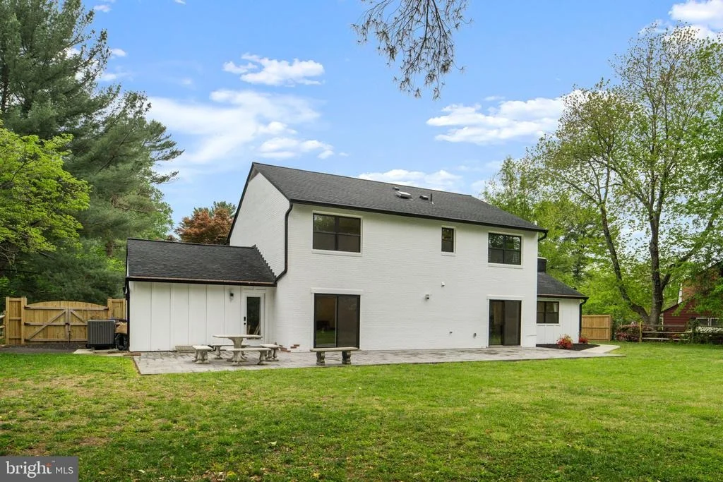 Photo of 3709 KING WILLIAM DRIVE