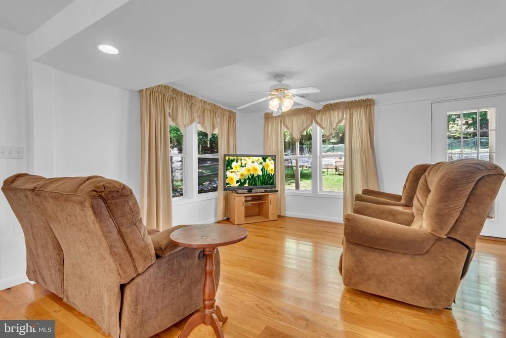 Photo of 934 SHORE ACRES ROAD