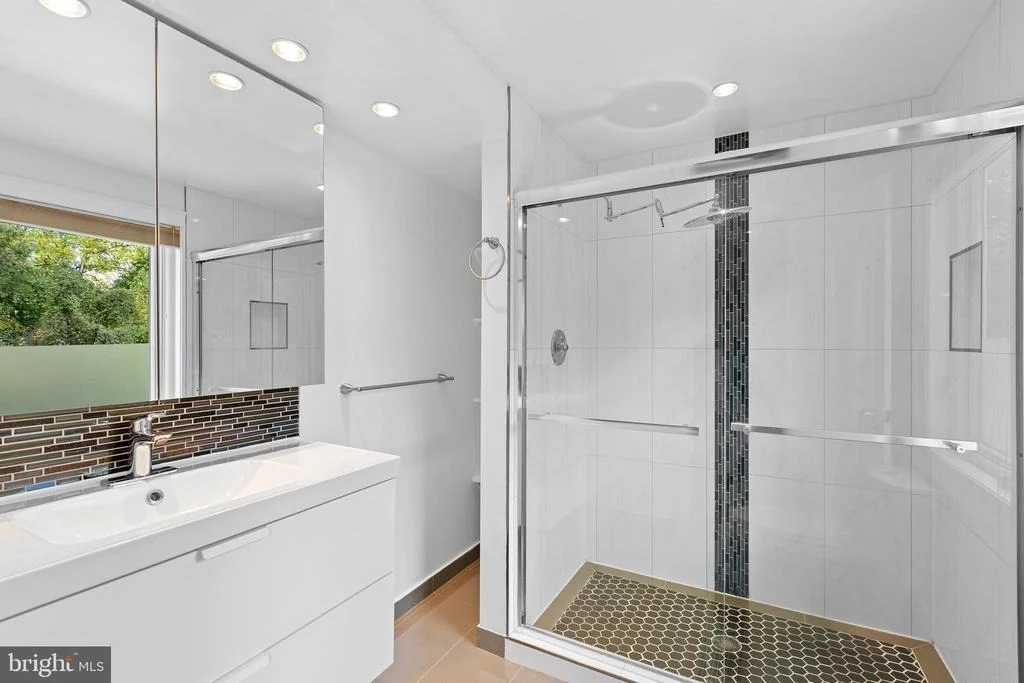 Photo of 7708 TOWER WOODS DRIVE