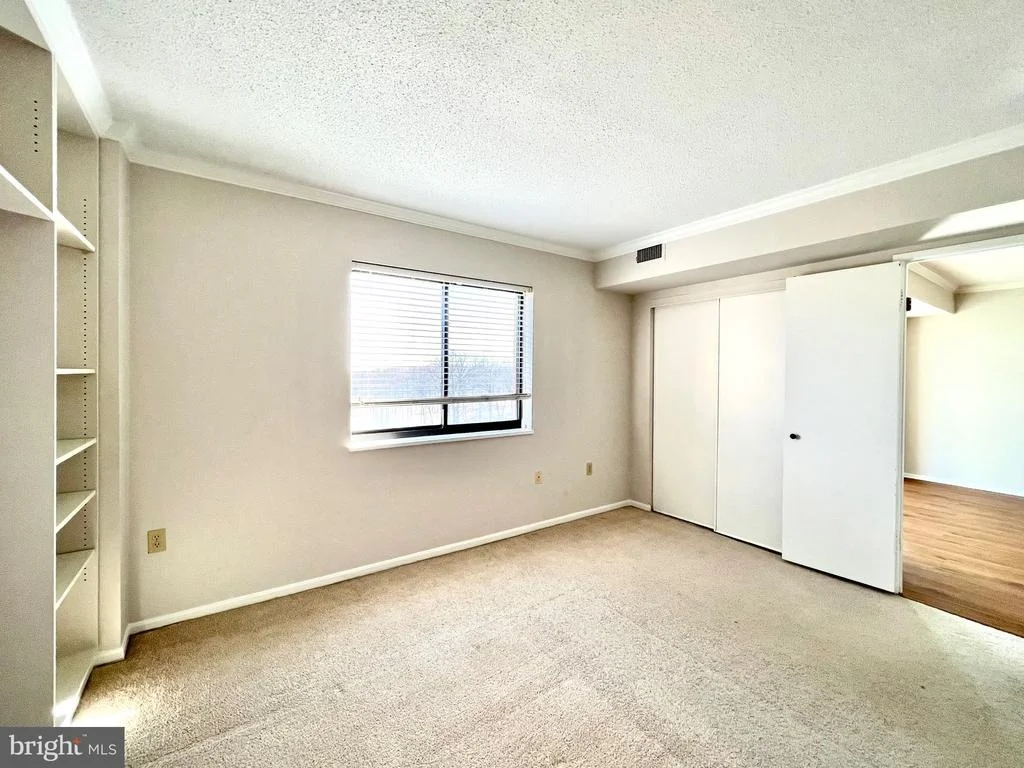 Photo of Unit 701 at 15115 INTERLACHEN DRIVE