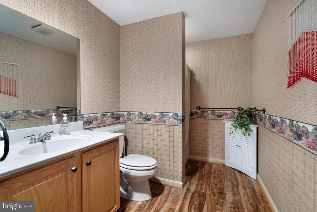 Photo of 955 STAYMAN DRIVE