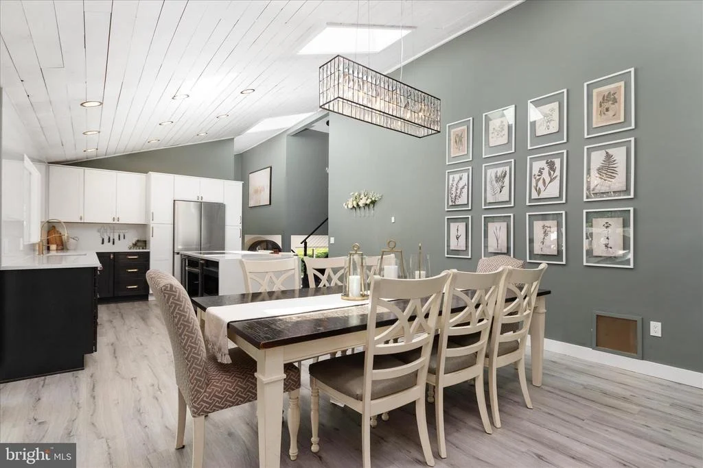 Photo of 2412 ANDORRA PLACE