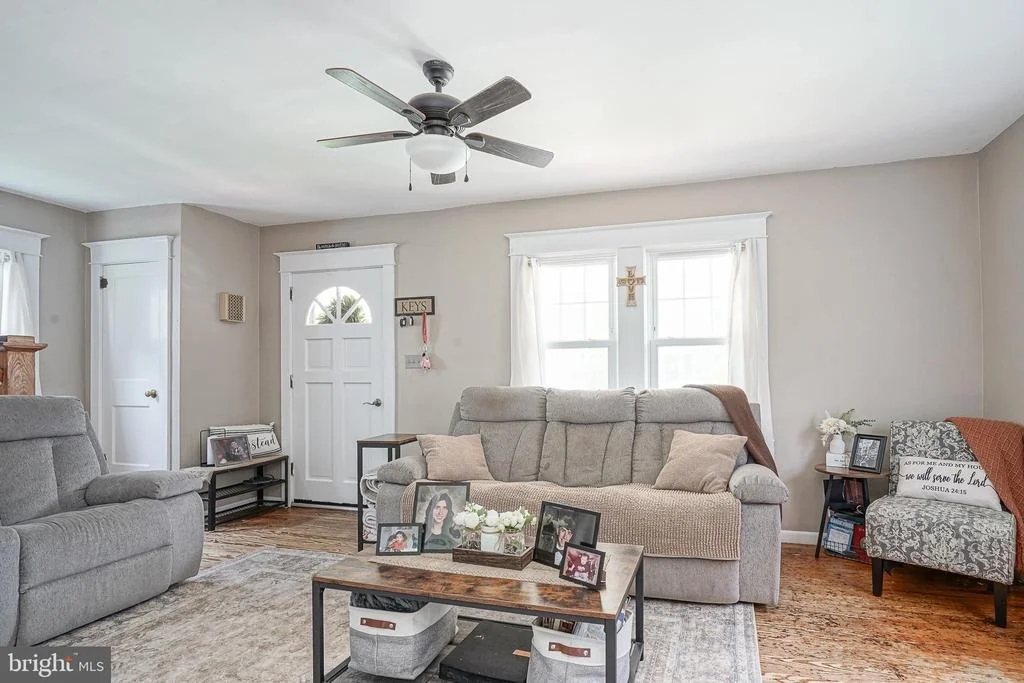 Photo of 340 HARDING COURT