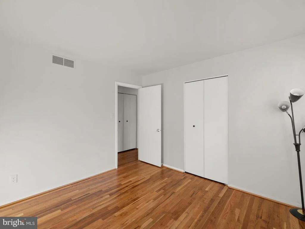Photo of 5013 ELIOTS OAK ROAD