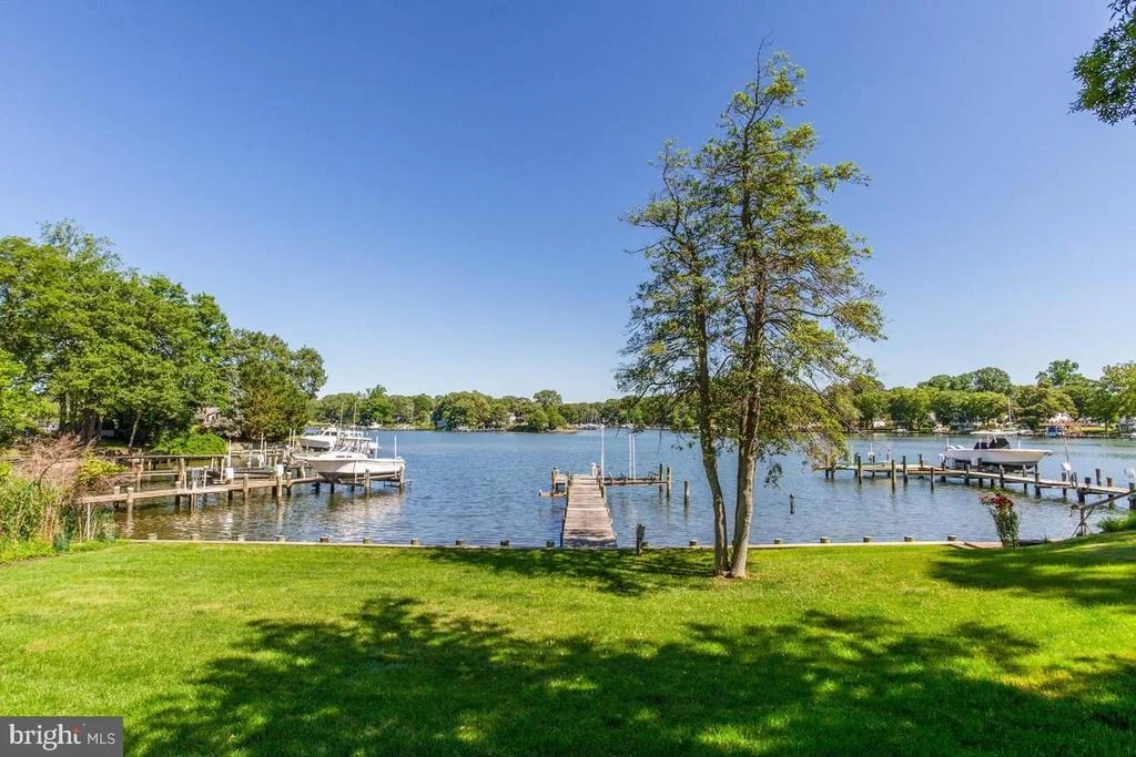 Photo of 421 EDGEWATER ROAD