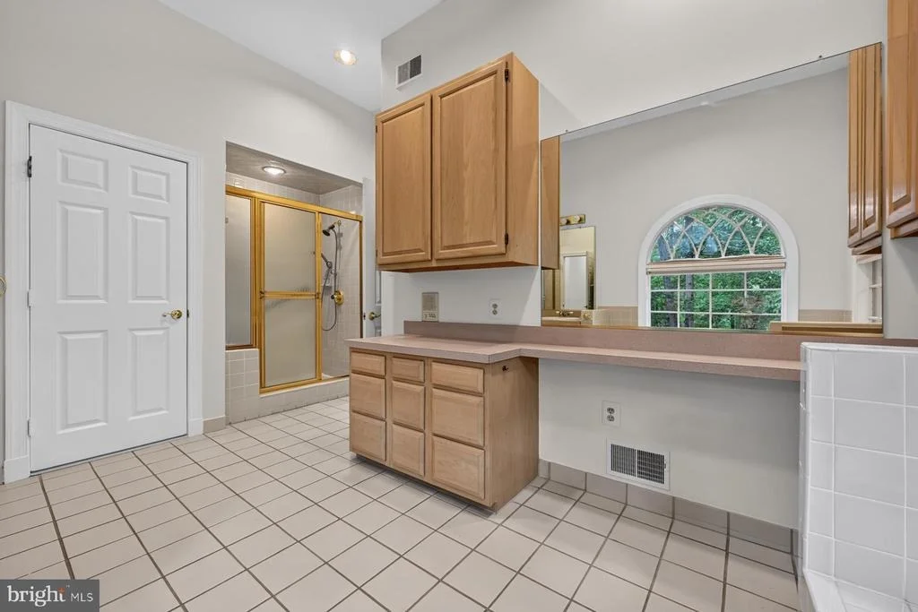 Photo of 900 MALVERN HILL DRIVE