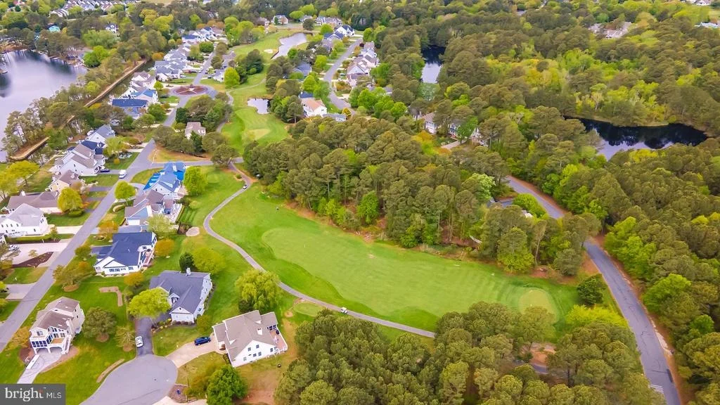 Photo of 208 POND VIEW DRIVE