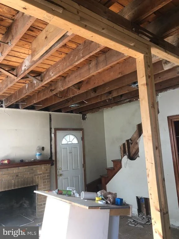 Photo of 4104 TORQUE STREET