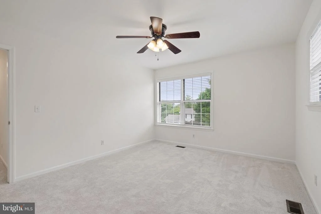 Photo of 2309 MAPLEWOOD DRIVE