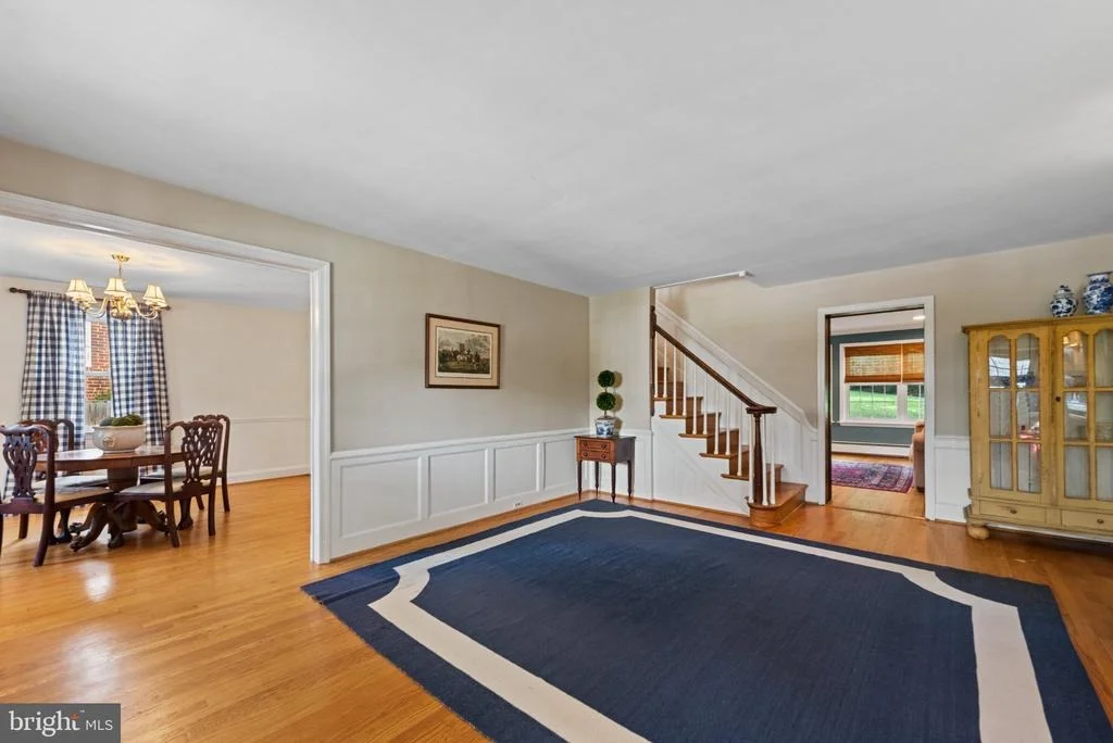 Photo of 7313 YORKTOWNE