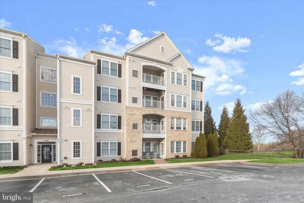 Photo of Unit 16 at 1406 JOPPA FOREST DRIVE