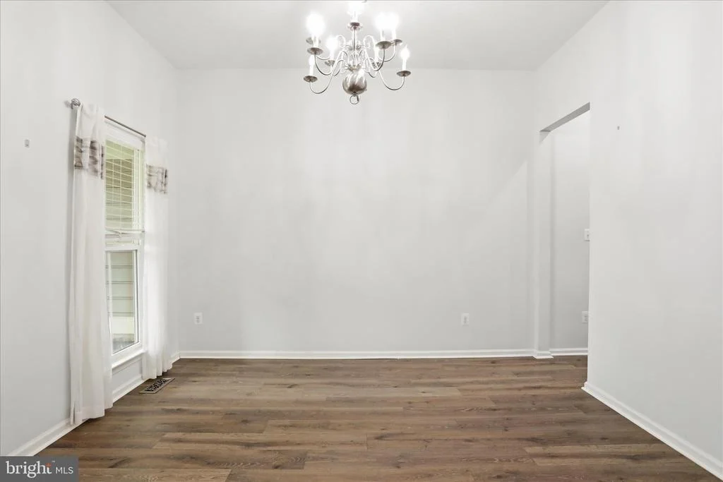 Photo of 1304 MOORE SPRING COURT