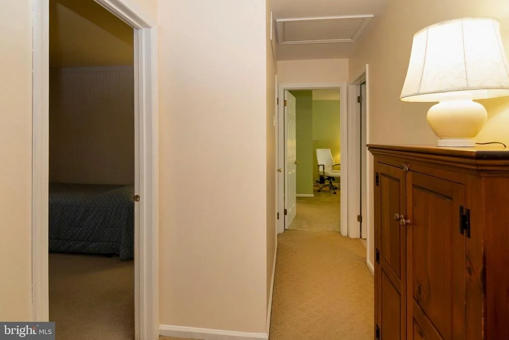 Photo of 18 ABERDEEN DRIVE