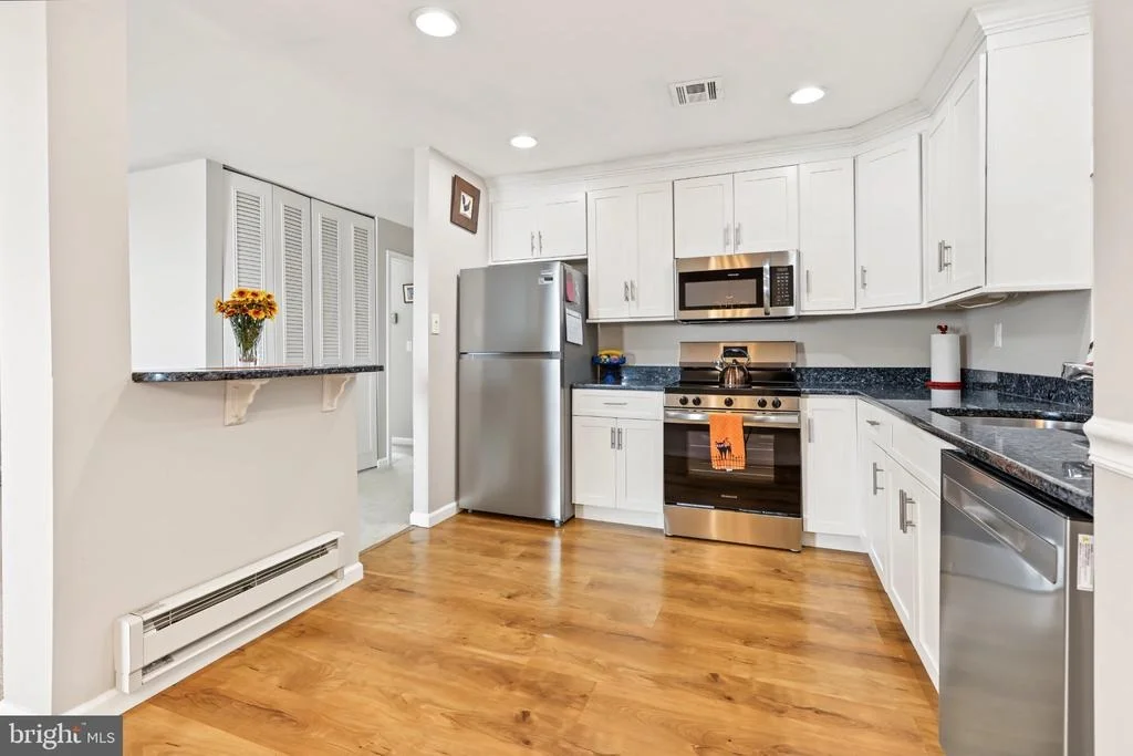 Photo of 79 KINGSTON WAY