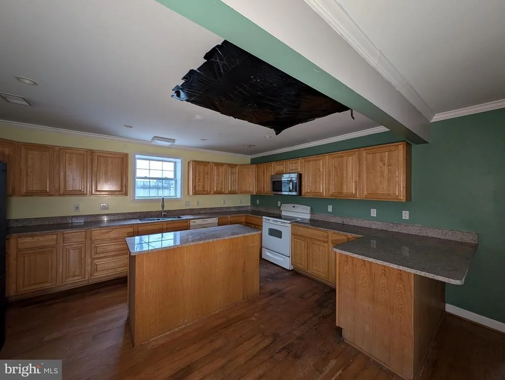 Photo of 219 CIRCLE ROAD