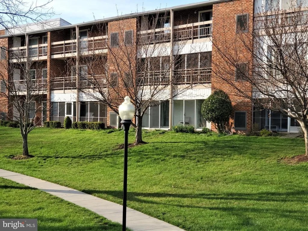 Photo of Unit 151D at 3500 FOREST EDGE DRIVE
