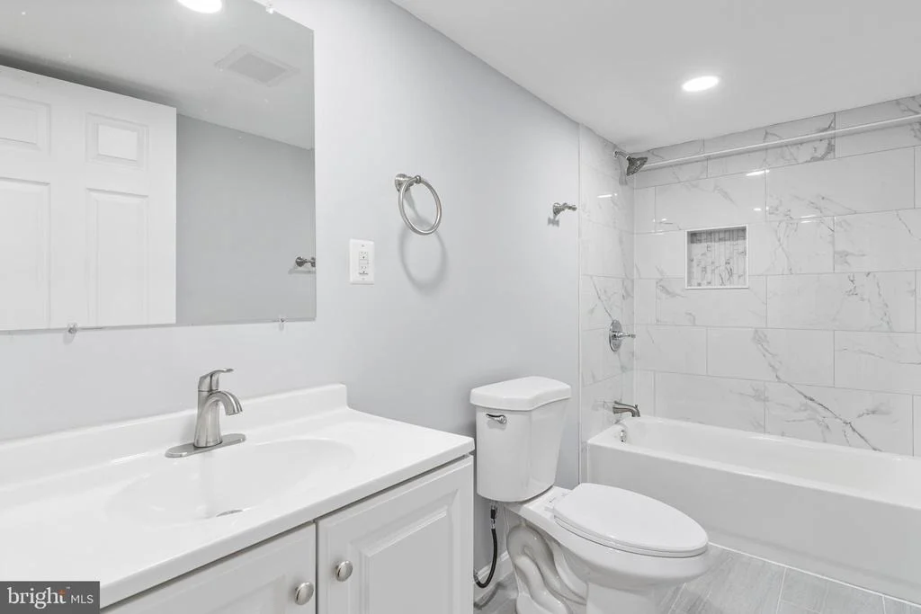 Photo of 5305 HESPERUS DRIVE