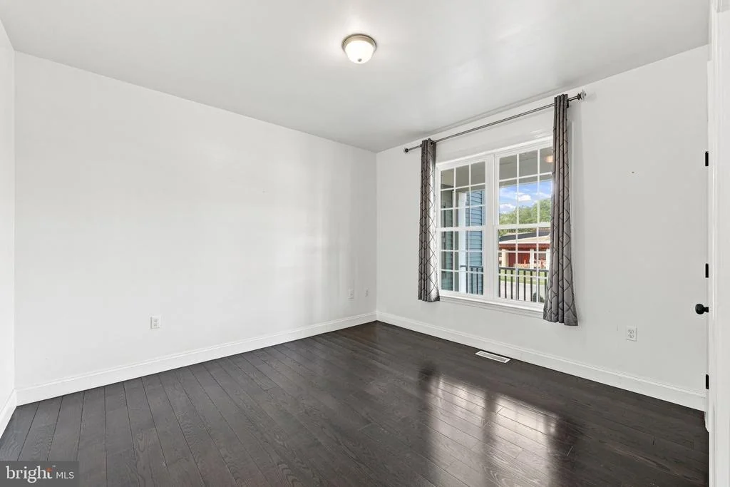 Photo of 268 PHILLIPS LANE